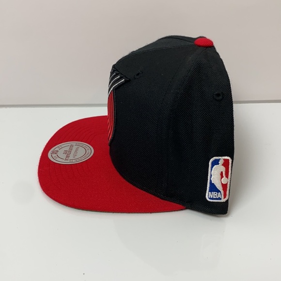 NWT Men NBA Portland Trailblazers Snapback Hats - Picture 2 of 9